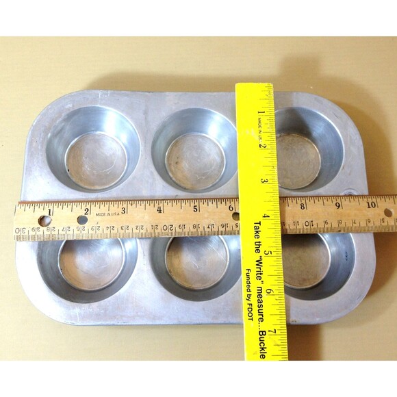 Vintage Chilton Ware Cupcake Pan Aluminum Muffin Tin 6 Hole 606-1 USA Made - Picture 6 of 6